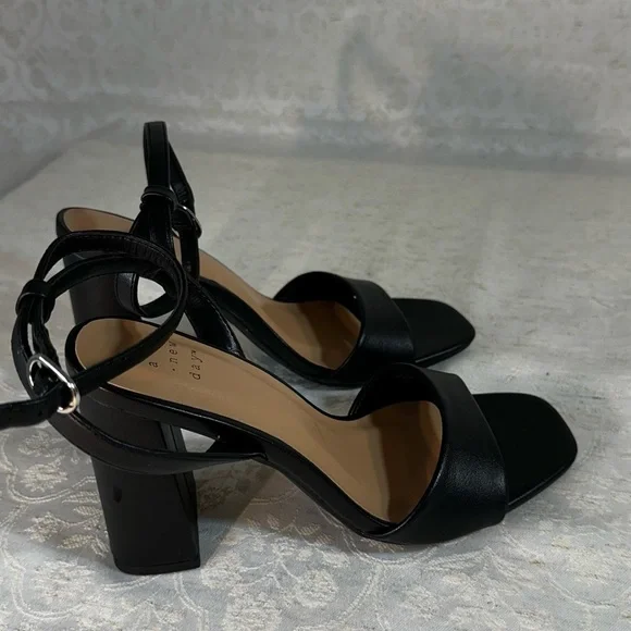 A New Day Target Black Faux Leather Haley Ankle Strap Flare Heels Size 6 NEW - Picture 8 of 9